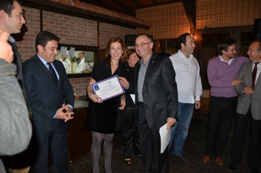  4.01.2013- 3. Yıl Aile Yemeğimiz ve Sertifika Töreni